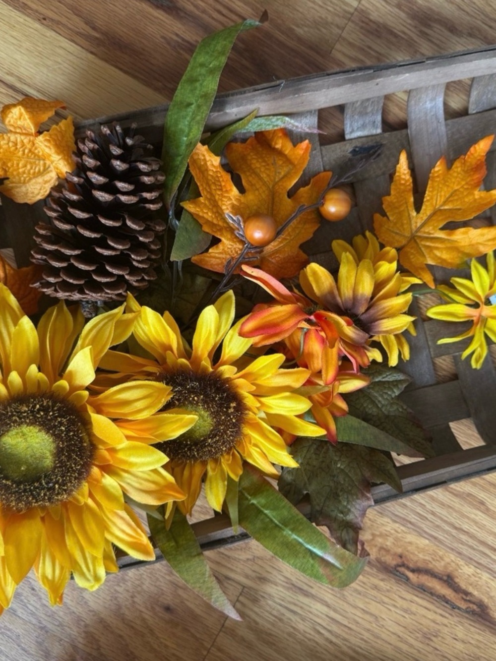 Sunflower & Autumn Decor